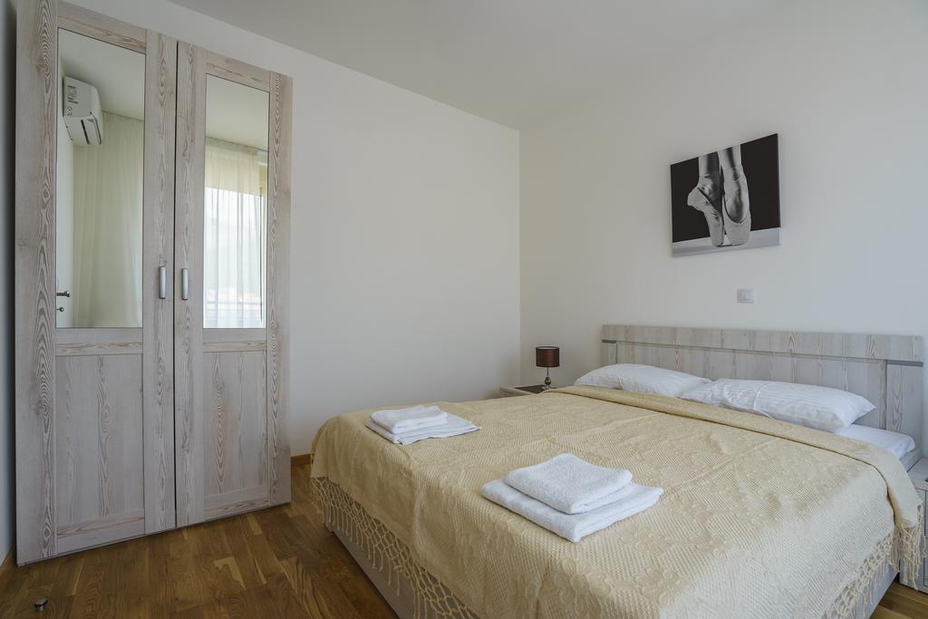 Apartments Lora Bokeljske Brigade Budva Eksteriør bilde
