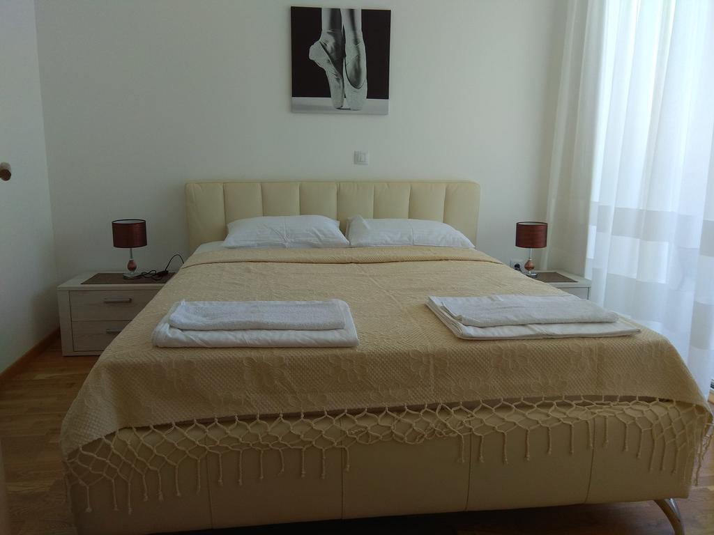 Apartments Lora Bokeljske Brigade Budva Eksteriør bilde